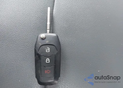 2021 Ford F-150 Xl z USA, uszkodzony, nr VIN 1FTEX1CB7MFB43647